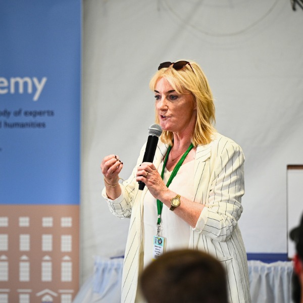 Hedge School Niamh Hamill presenter photo